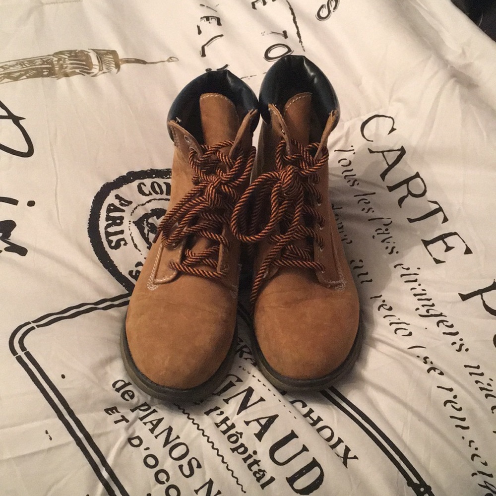 Size 10 Candies Boots